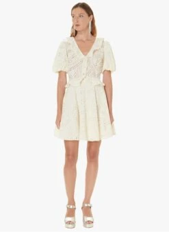 Tara Jarmon CARINE - White Short Embroidered Cotton Top