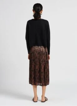 IDYLLIQUE - Black Cropped V-neck Cardigan 9 IDYLLIQUE - Black Cropped V-neck Cardigan -Morganmai Store 4038469