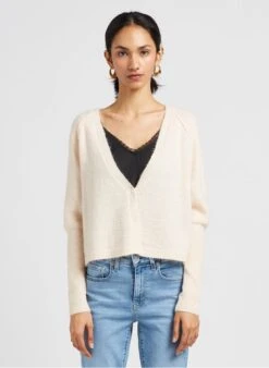 IDYLLIQUE - Beige Cropped V-neck Cardigan