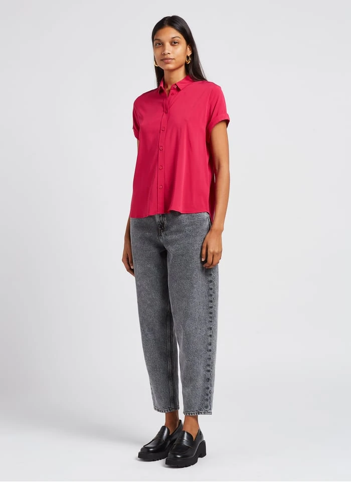 Samsoe Samsoe MAJAN - Red Loose-fit Fluid Shirt With Classic Collar 5 Samsoe Samsoe MAJAN - Red Loose-fit Fluid Shirt With Classic Collar - Image 5