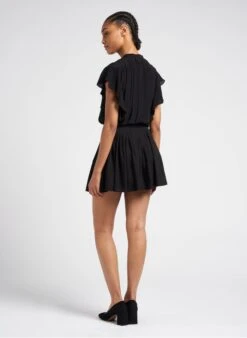 Black Ruffled V-neck Top -Morganmai Store 4102931