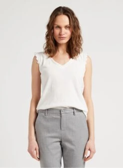 ONE STEP White V-neck Linen Top