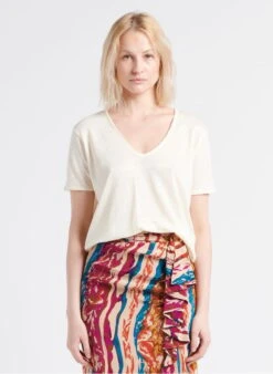 BERENICE White Straight-cut V-neck Linen T-shirt